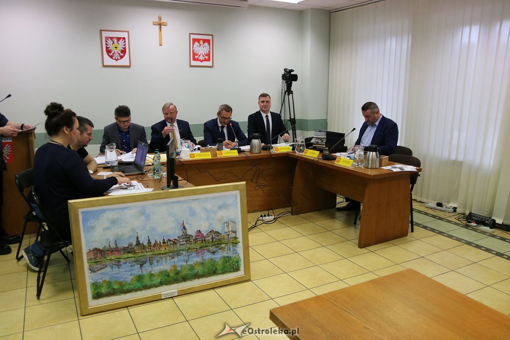 XVIII sesja Rady Miasta Ostrołęki [24.10.2019] - zdjęcie #2 - eOstroleka.pl