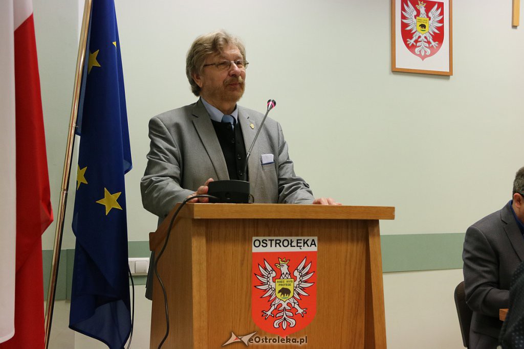 XVIII sesja Rady Miasta Ostrołęki [24.10.2019] - zdjęcie #12 - eOstroleka.pl