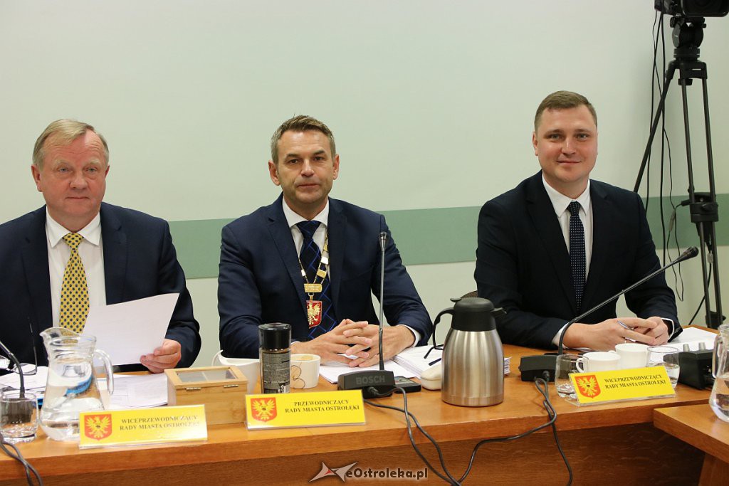 XVIII sesja Rady Miasta Ostrołęki [24.10.2019] - zdjęcie #20 - eOstroleka.pl