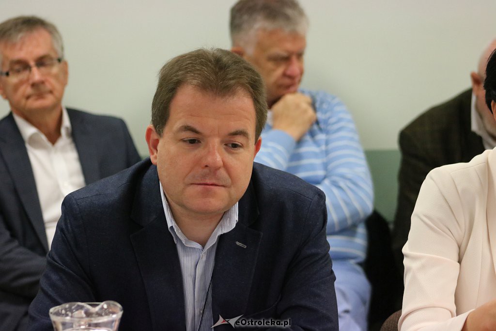XVIII sesja Rady Miasta Ostrołęki [24.10.2019] - zdjęcie #16 - eOstroleka.pl