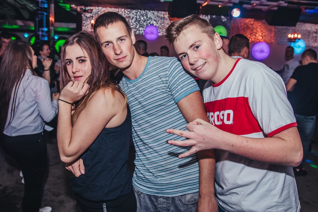 Weekendowe imprezy w Clubie Ibiza Zalesie [ZDJĘCIA] - zdjęcie #26 - eOstroleka.pl