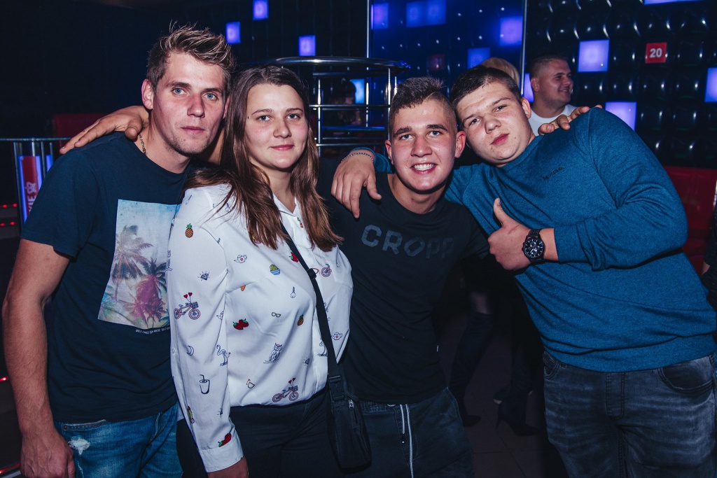 Weekendowe imprezy w Clubie Ibiza Zalesie [ZDJĘCIA] - zdjęcie #31 - eOstroleka.pl