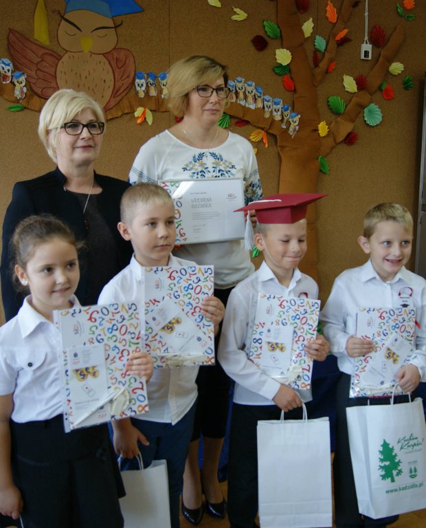 Pierwszoklasiści z ZPO w Dylewie pasowani na ucznia [29.10.2019] - zdjęcie #66 - eOstroleka.pl