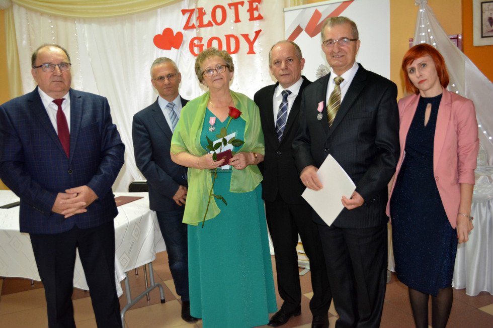 Złoci jubilaci z gminy Łyse z medalami [30.10.2019] - zdjęcie #117 - eOstroleka.pl