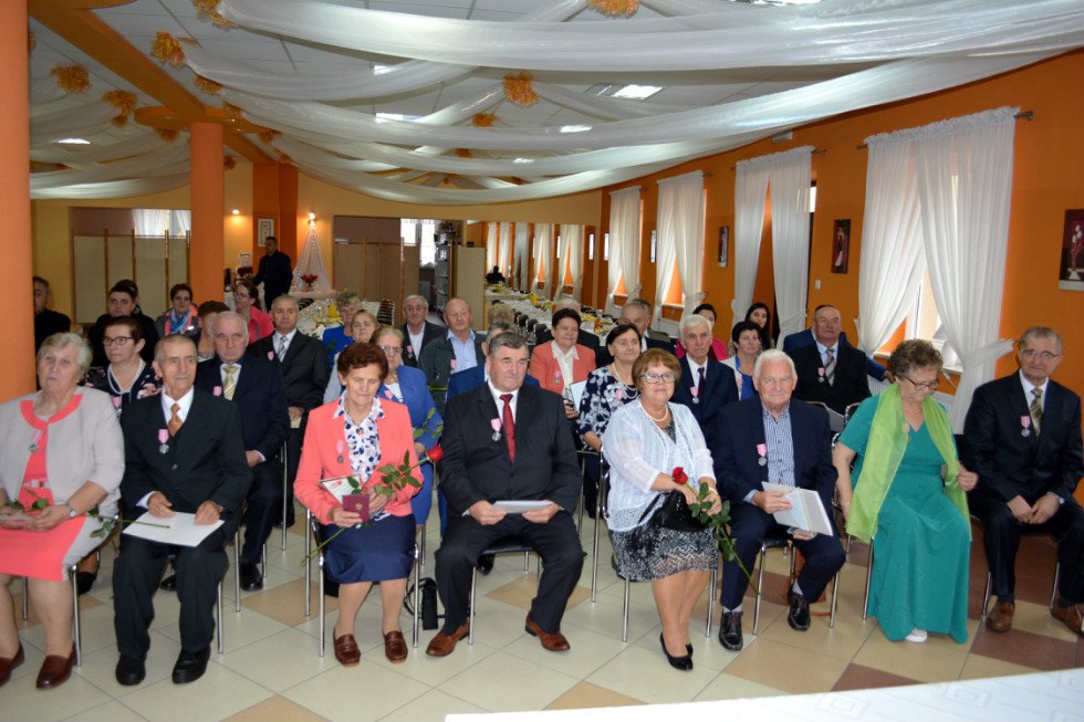 Złoci jubilaci z gminy Łyse z medalami [30.10.2019] - zdjęcie #107 - eOstroleka.pl