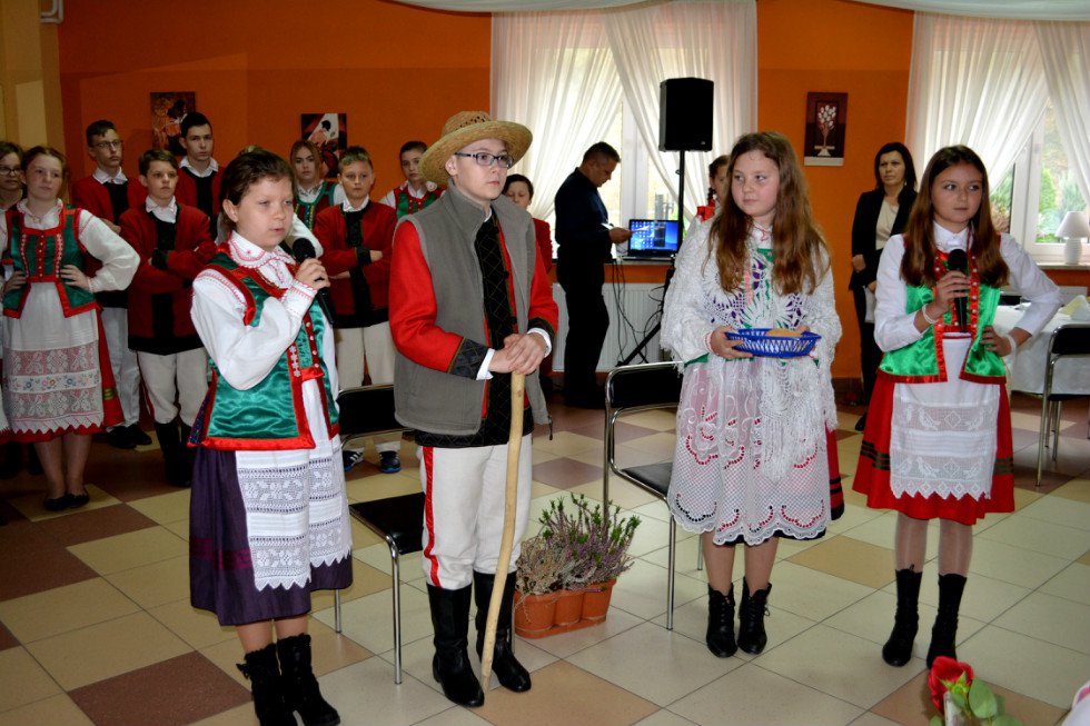 Złoci jubilaci z gminy Łyse z medalami [30.10.2019] - zdjęcie #98 - eOstroleka.pl