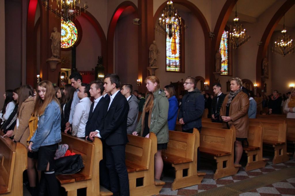 Dzień Patrona ZSZ nr 3 im. kardynała Stefana Wyszyńskiego [30.102019] - zdjęcie #5 - eOstroleka.pl