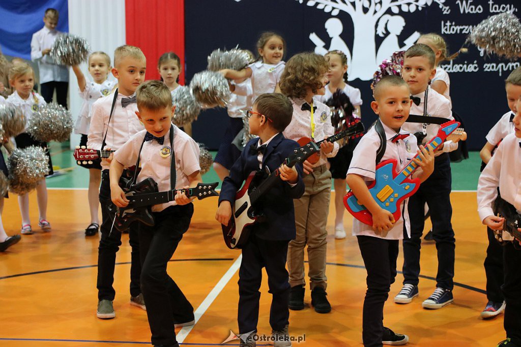 Pasowanie na ucznia w Szkole Podstawowej nr 5 im. Zofii Niedziałkowskiej [30.10.2019] - zdjęcie #283 - eOstroleka.pl