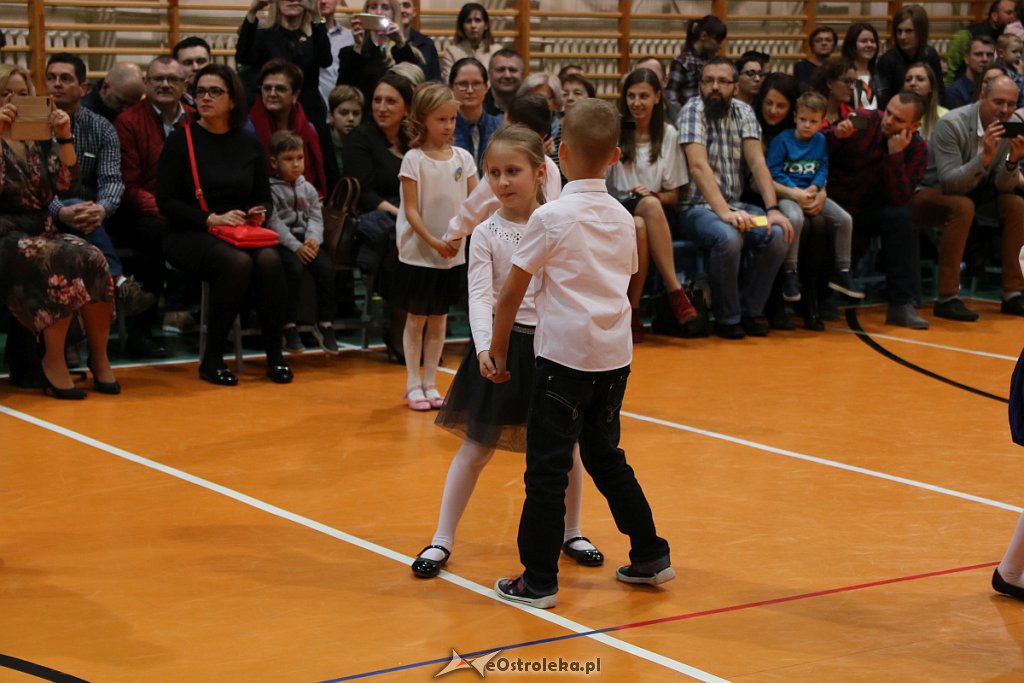 Pasowanie na ucznia w Szkole Podstawowej nr 5 im. Zofii Niedziałkowskiej [30.10.2019] - zdjęcie #207 - eOstroleka.pl
