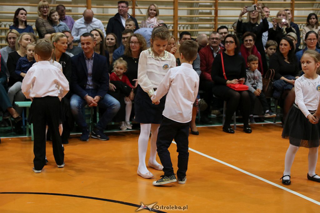 Pasowanie na ucznia w Szkole Podstawowej nr 5 im. Zofii Niedziałkowskiej [30.10.2019] - zdjęcie #206 - eOstroleka.pl