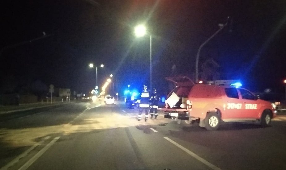 Kraksa na 11 Listopada: Młody kierowca audi wjechał na czerwonym [31.10.2019] - zdjęcie #6 - eOstroleka.pl
