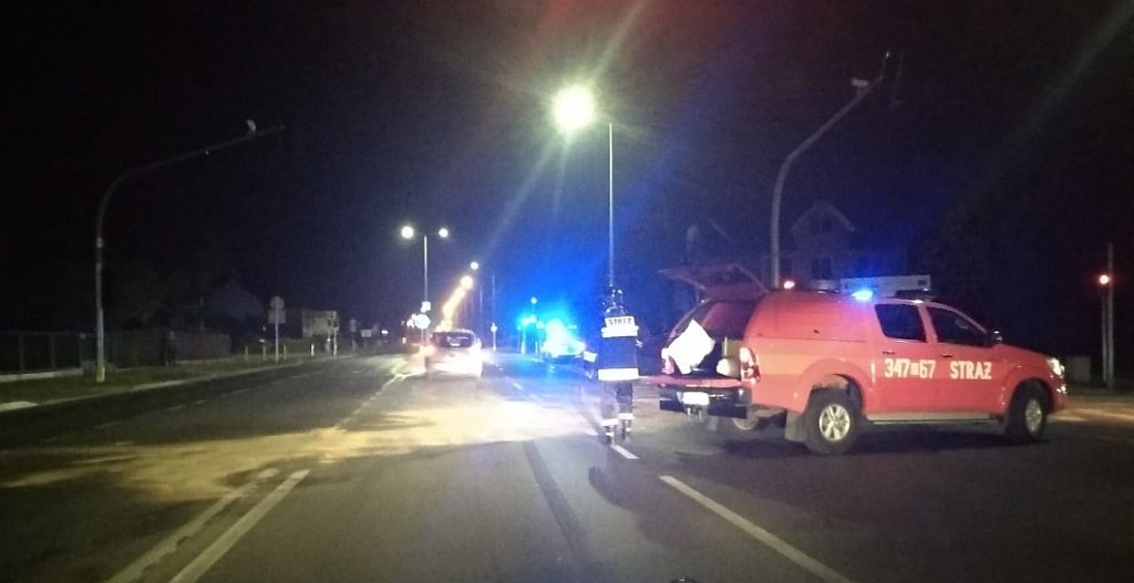 Kraksa na 11 Listopada: Młody kierowca audi wjechał na czerwonym [31.10.2019] - zdjęcie #4 - eOstroleka.pl