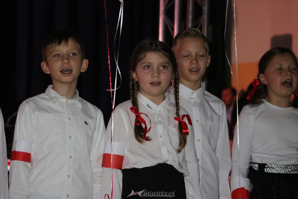 W „szóstce” świętowali Dzień Patrona [ZDJĘCIA] - zdjęcie #7 - eOstroleka.pl