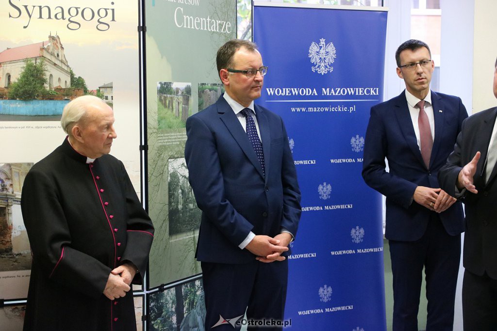 W „pałacyku” obejrzeć można ciekawą wystawę „Polska utracona” [08.11.2019] - zdjęcie #13 - eOstroleka.pl