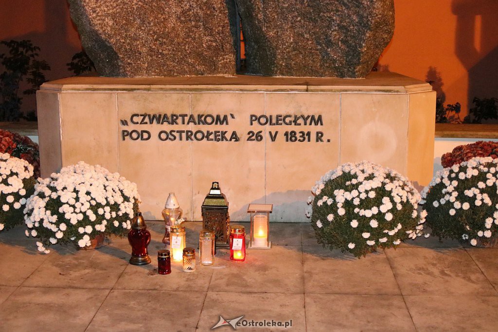 „Światło Pamięci Niezwyciężonym” rozbłysło w Ostrołęce [10.11.2019] - zdjęcie #2 - eOstroleka.pl