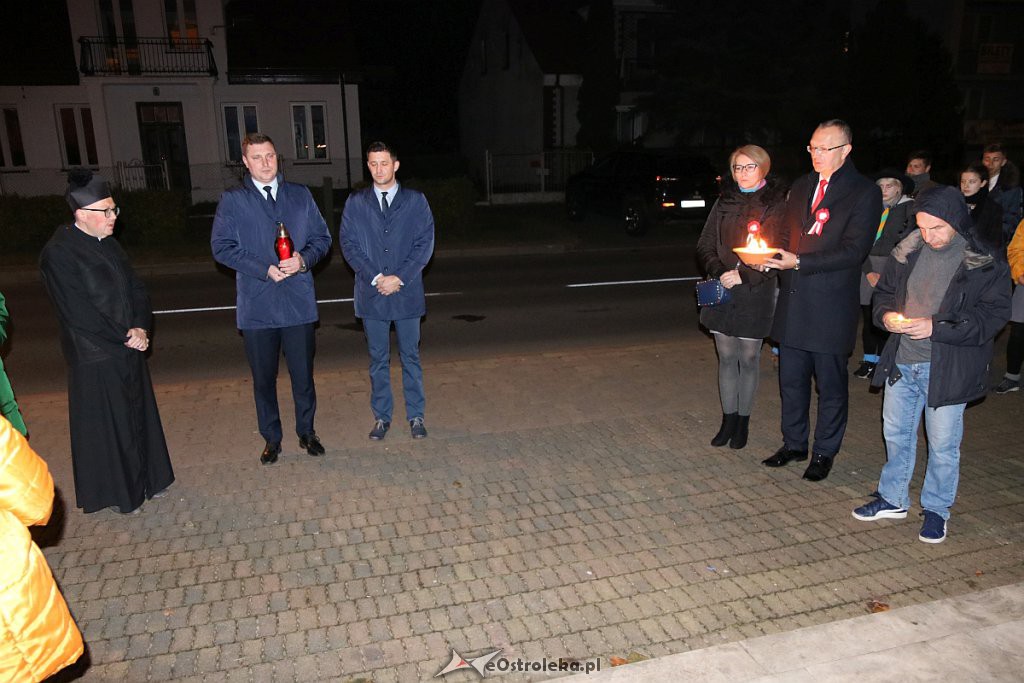 „Światło Pamięci Niezwyciężonym” rozbłysło w Ostrołęce [10.11.2019] - zdjęcie #19 - eOstroleka.pl