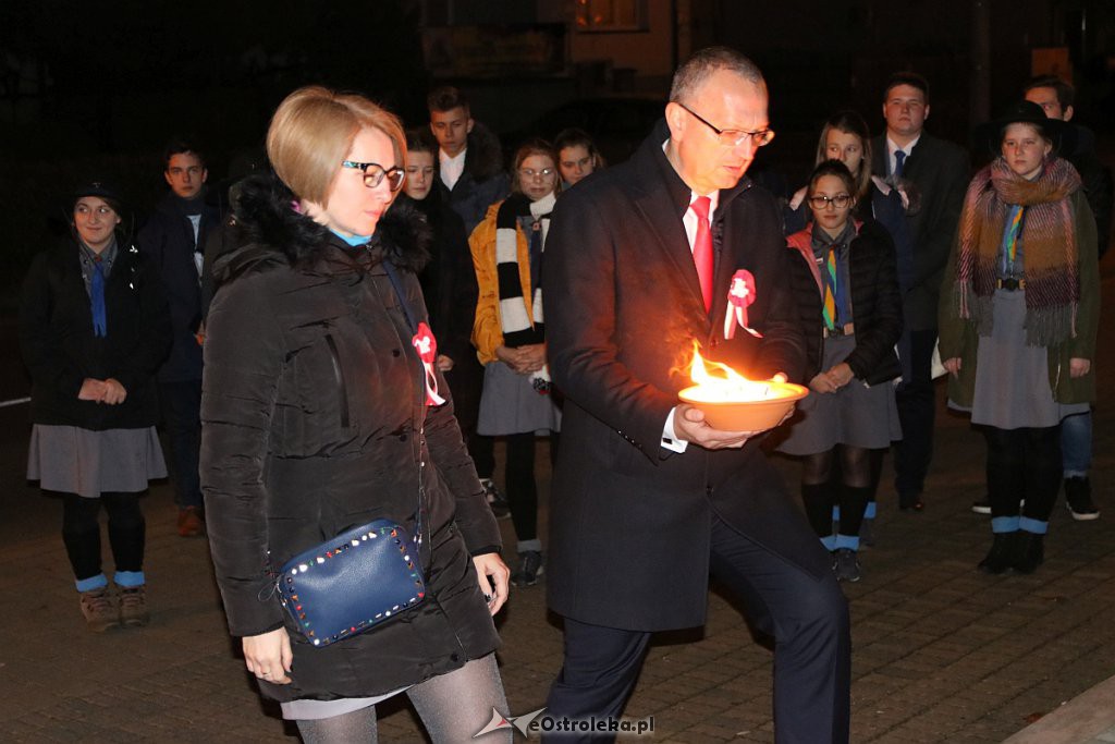 „Światło Pamięci Niezwyciężonym” rozbłysło w Ostrołęce [10.11.2019] - zdjęcie #21 - eOstroleka.pl
