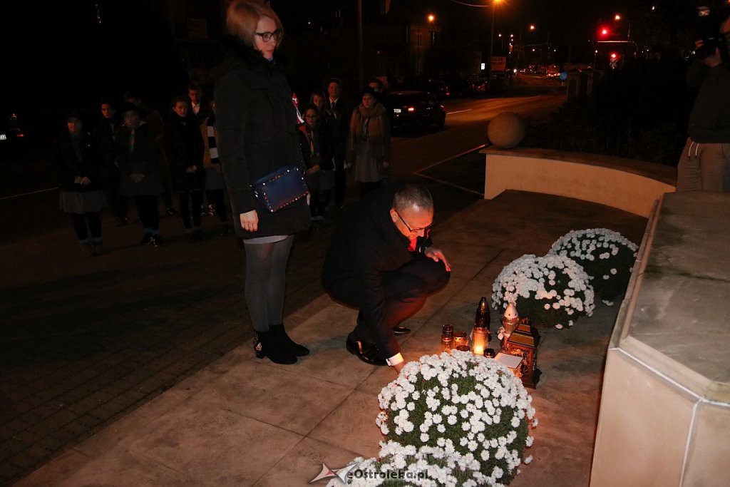 „Światło Pamięci Niezwyciężonym” rozbłysło w Ostrołęce [10.11.2019] - zdjęcie #22 - eOstroleka.pl