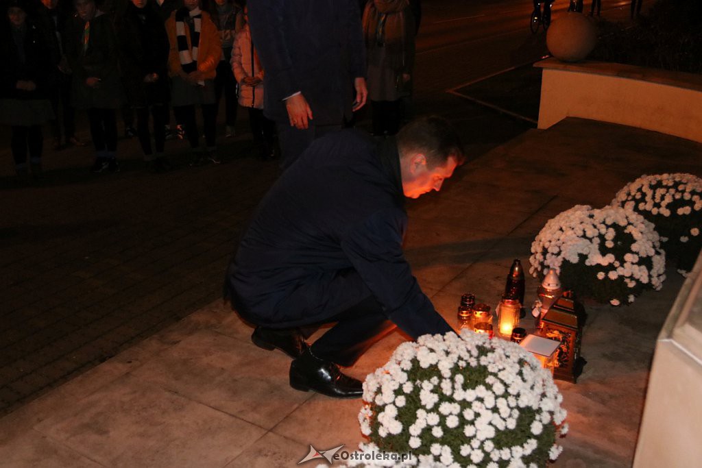 „Światło Pamięci Niezwyciężonym” rozbłysło w Ostrołęce [10.11.2019] - zdjęcie #27 - eOstroleka.pl
