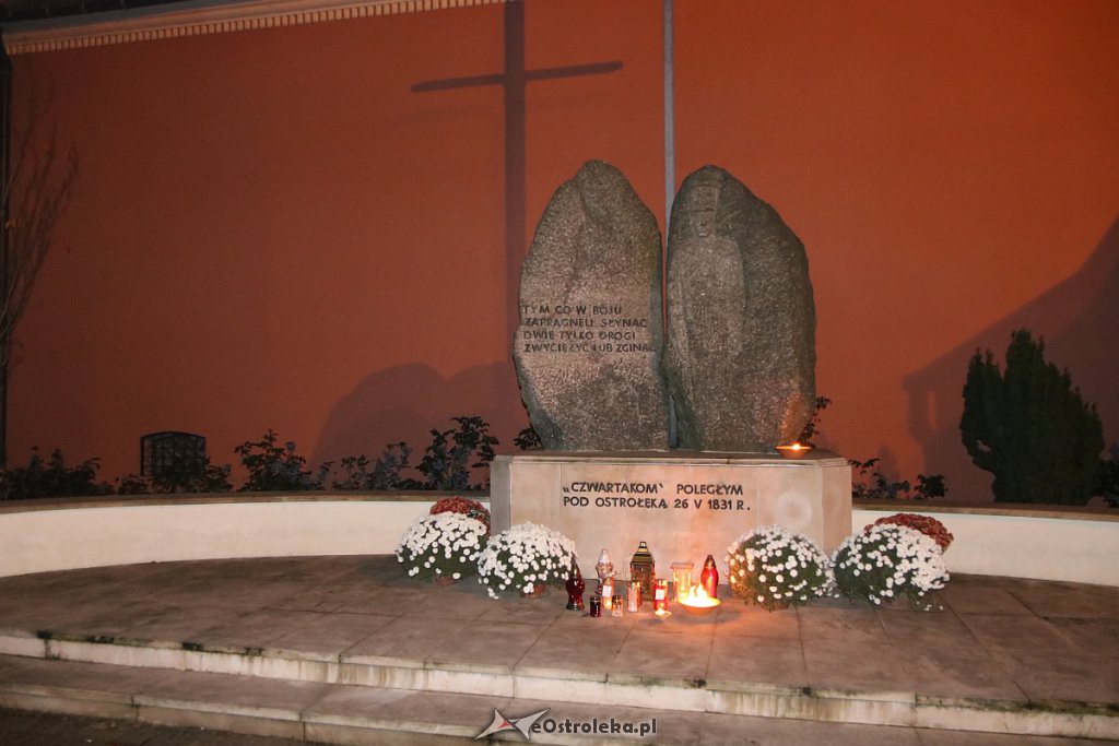 „Światło Pamięci Niezwyciężonym” rozbłysło w Ostrołęce [10.11.2019] - zdjęcie #34 - eOstroleka.pl