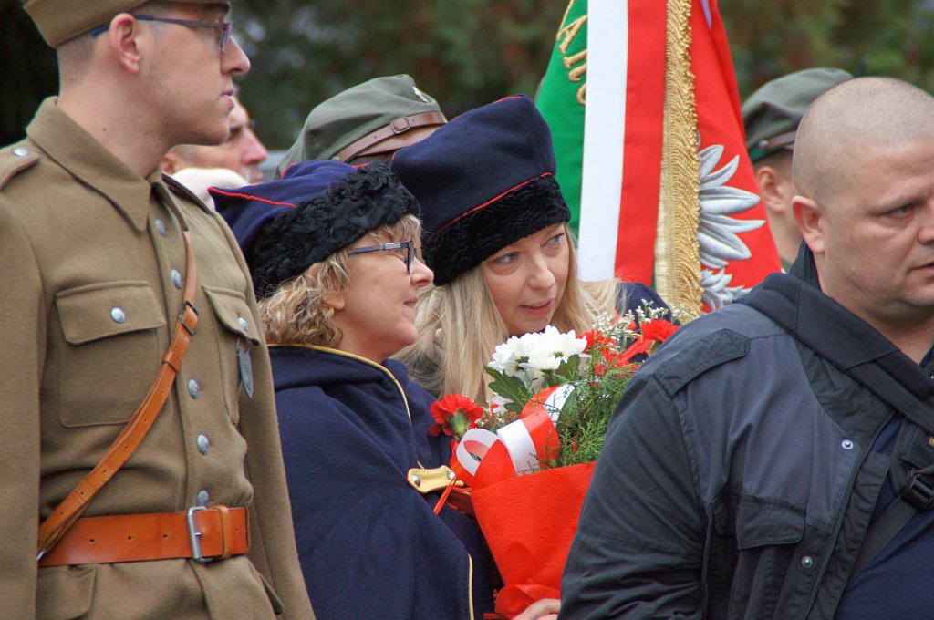 Uroczysta sesja Rady Miasta Ostrołęki z okazji Święta Niepodległości [11.11.2019] - zdjęcie #18 - eOstroleka.pl