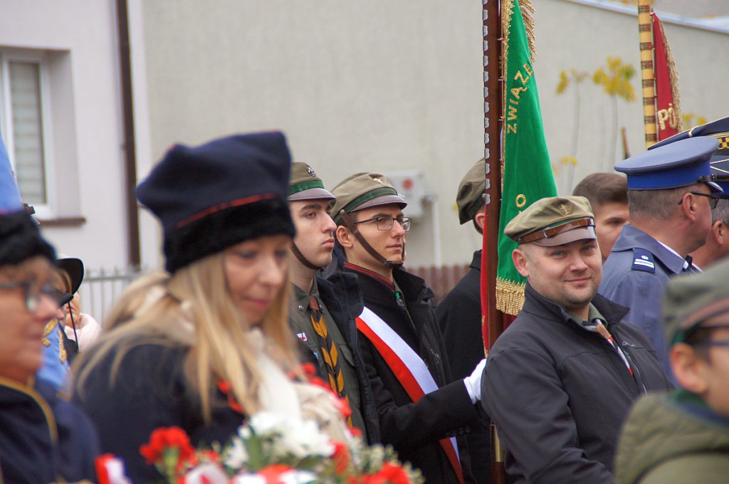 Uroczysta sesja Rady Miasta Ostrołęki z okazji Święta Niepodległości [11.11.2019] - zdjęcie #17 - eOstroleka.pl