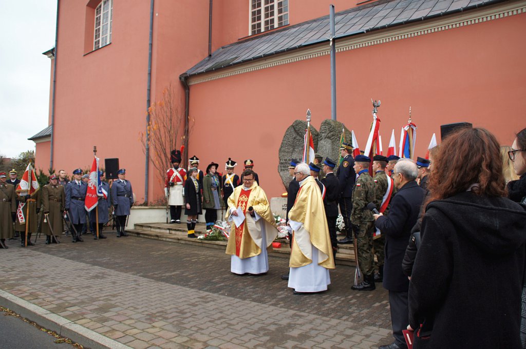 Uroczysta sesja Rady Miasta Ostrołęki z okazji Święta Niepodległości [11.11.2019] - zdjęcie #9 - eOstroleka.pl