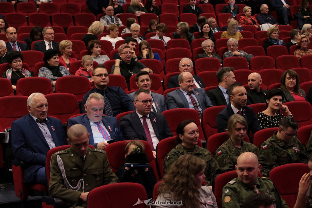 Uroczysta sesja Rady Miasta Ostrołęki z okazji Święta Niepodległości [11.11.2019] - zdjęcie #175 - eOstroleka.pl