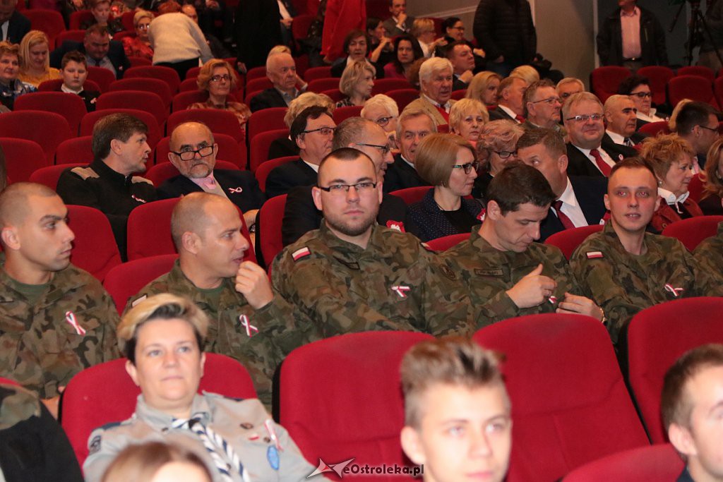 Uroczysta sesja Rady Miasta Ostrołęki z okazji Święta Niepodległości [11.11.2019] - zdjęcie #171 - eOstroleka.pl