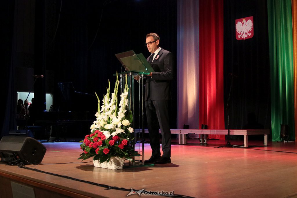 Uroczysta sesja Rady Miasta Ostrołęki z okazji Święta Niepodległości [11.11.2019] - zdjęcie #170 - eOstroleka.pl