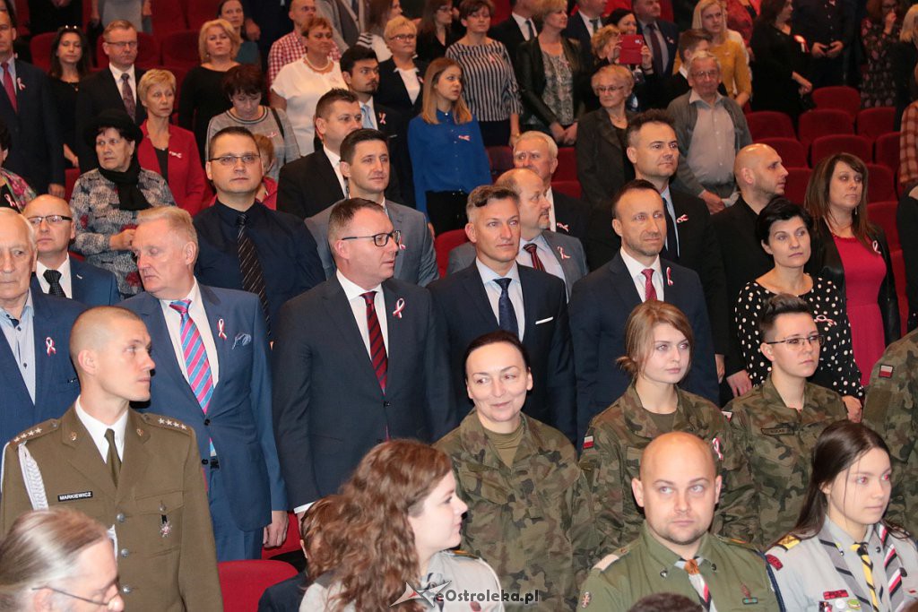 Uroczysta sesja Rady Miasta Ostrołęki z okazji Święta Niepodległości [11.11.2019] - zdjęcie #166 - eOstroleka.pl