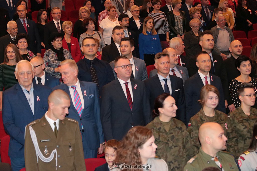 Uroczysta sesja Rady Miasta Ostrołęki z okazji Święta Niepodległości [11.11.2019] - zdjęcie #165 - eOstroleka.pl