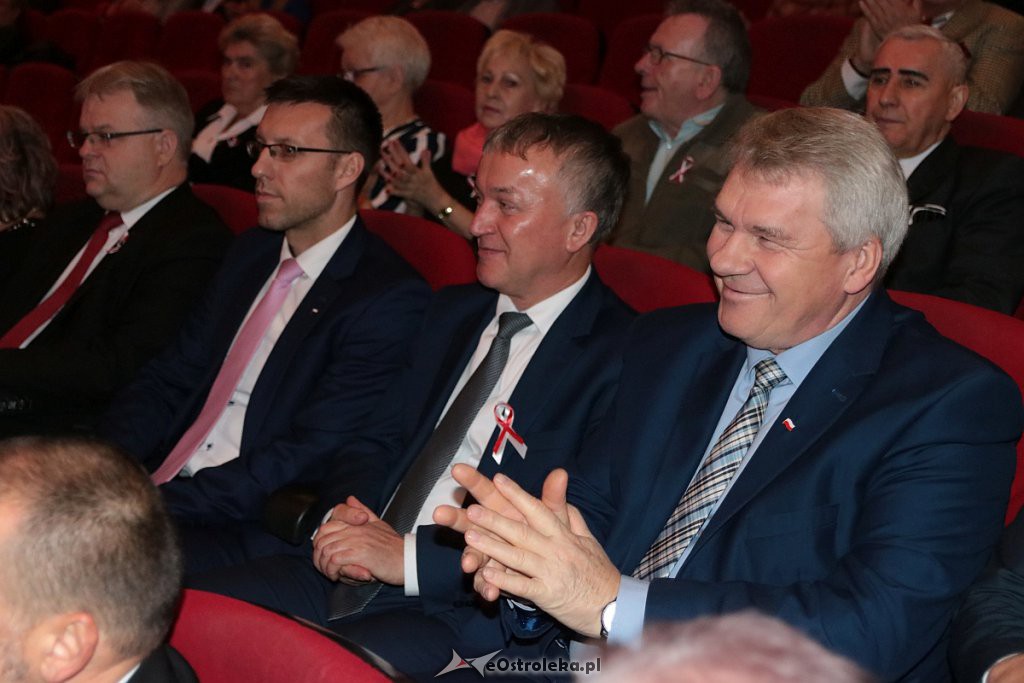 Uroczysta sesja Rady Miasta Ostrołęki z okazji Święta Niepodległości [11.11.2019] - zdjęcie #153 - eOstroleka.pl