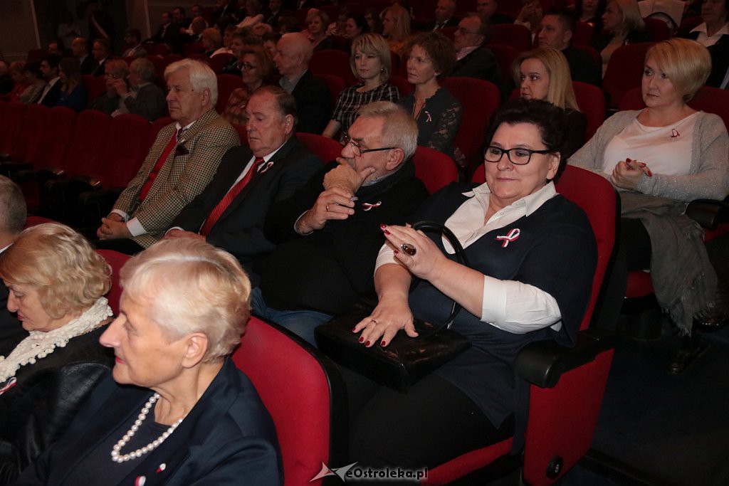 Uroczysta sesja Rady Miasta Ostrołęki z okazji Święta Niepodległości [11.11.2019] - zdjęcie #150 - eOstroleka.pl