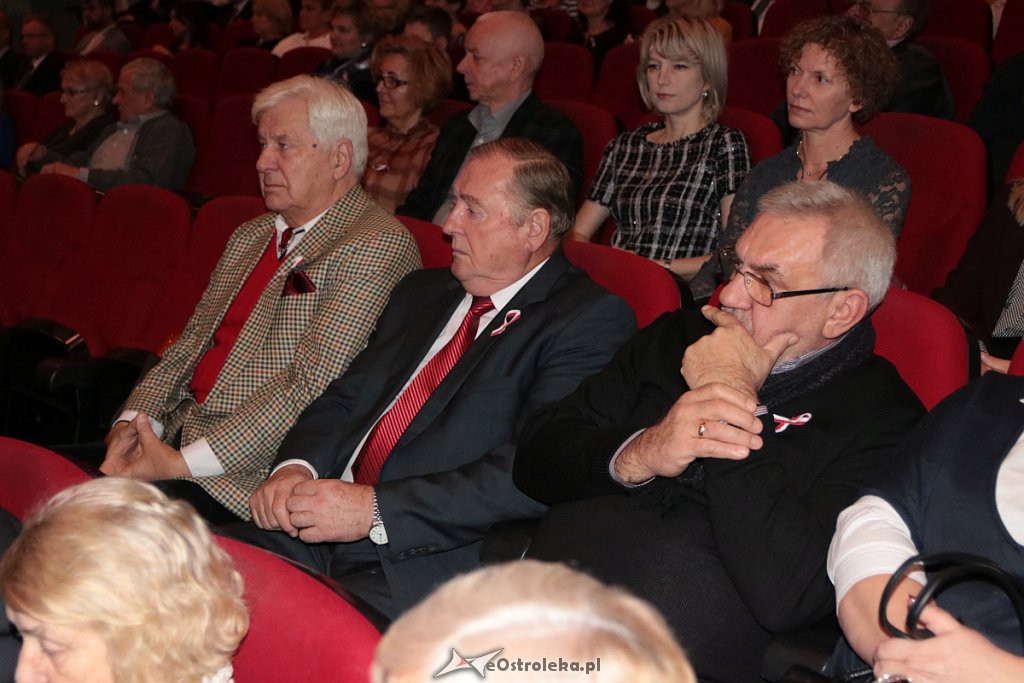 Uroczysta sesja Rady Miasta Ostrołęki z okazji Święta Niepodległości [11.11.2019] - zdjęcie #149 - eOstroleka.pl