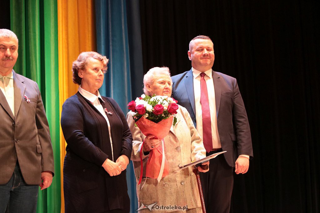 Uroczysta sesja Rady Miasta Ostrołęki z okazji Święta Niepodległości [11.11.2019] - zdjęcie #96 - eOstroleka.pl