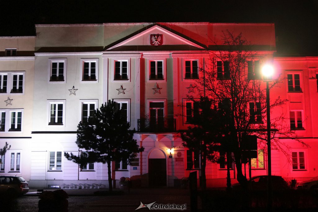 Ostrołęka w barwach narodowych na Święto Niepodległości [11.11.2019] - zdjęcie #4 - eOstroleka.pl