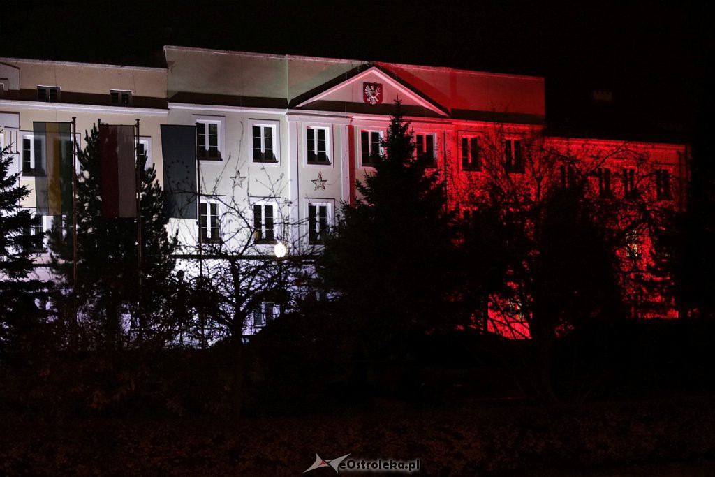 Ostrołęka w barwach narodowych na Święto Niepodległości [11.11.2019] - zdjęcie #6 - eOstroleka.pl
