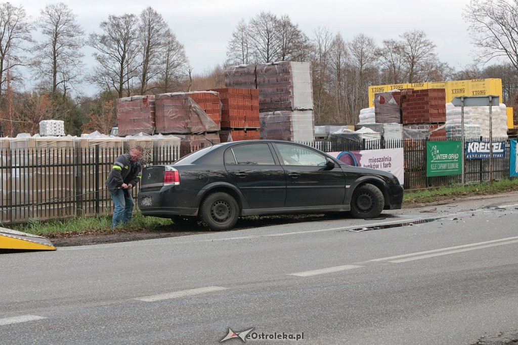 Wypadek na Stacha Konwy [14.11.2019] - zdjęcie #22 - eOstroleka.pl