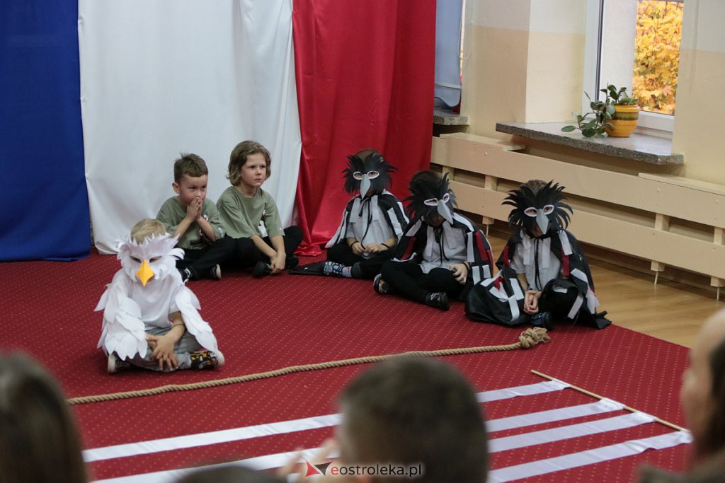 Lekcja historii w wykonaniu przedszkolaków z „Krainy Misiów” [WIDEO, ZDJĘCIA] - zdjęcie #5 - eOstroleka.pl