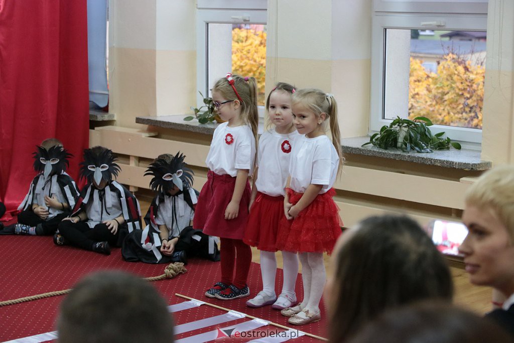 Lekcja historii w wykonaniu przedszkolaków z „Krainy Misiów” [WIDEO, ZDJĘCIA] - zdjęcie #6 - eOstroleka.pl