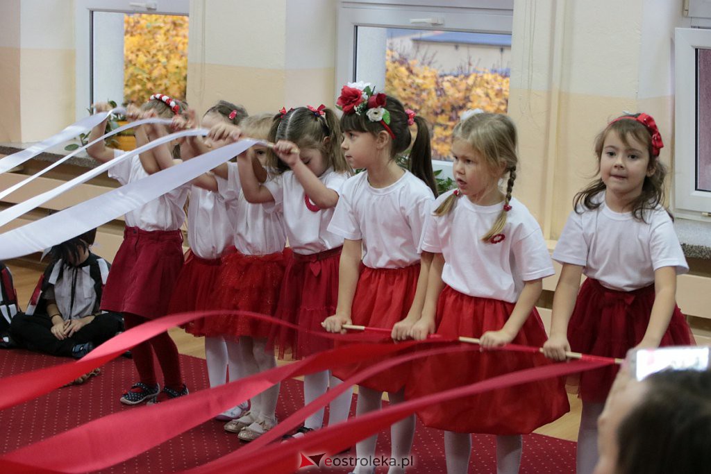 Lekcja historii w wykonaniu przedszkolaków z „Krainy Misiów” [WIDEO, ZDJĘCIA] - zdjęcie #13 - eOstroleka.pl