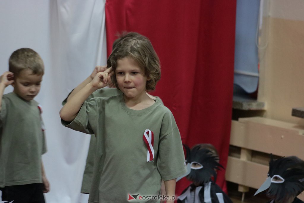 Lekcja historii w wykonaniu przedszkolaków z „Krainy Misiów” [WIDEO, ZDJĘCIA] - zdjęcie #27 - eOstroleka.pl