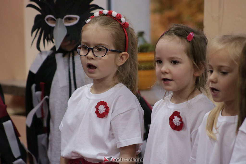 Lekcja historii w wykonaniu przedszkolaków z „Krainy Misiów” [WIDEO, ZDJĘCIA] - zdjęcie #13 - eOstroleka.pl