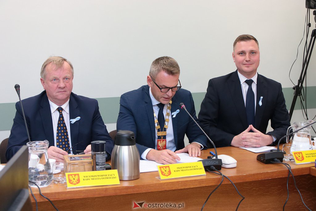 XXI nadzwyczajna sesja Rady Miasta [20.11.2019] - zdjęcie #2 - eOstroleka.pl