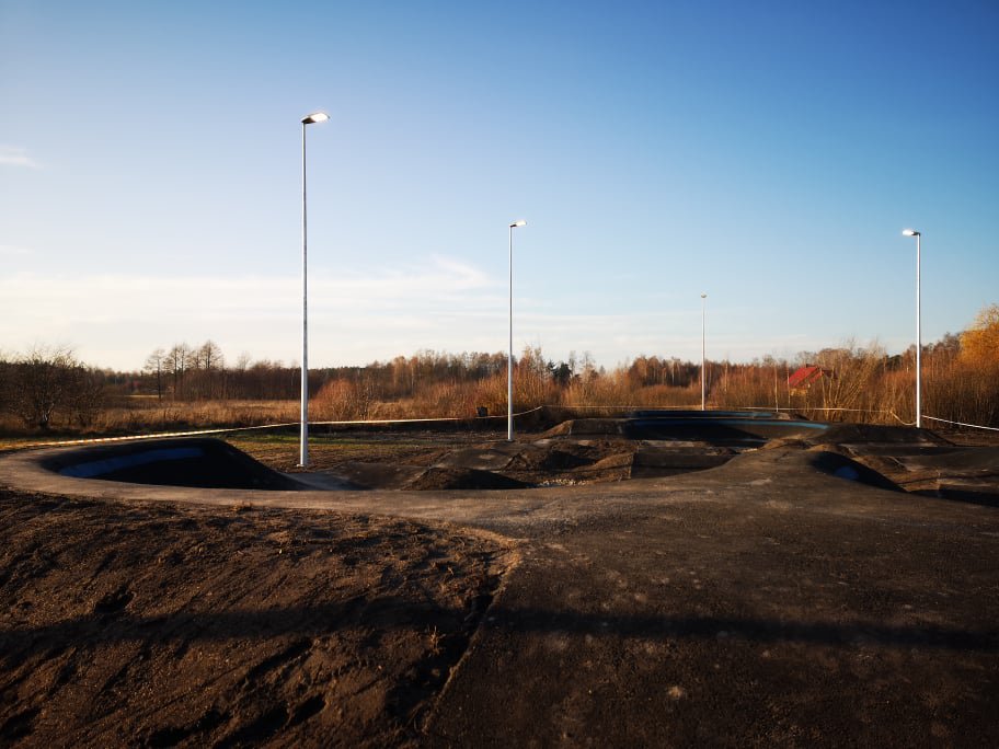 Pumptrack w Rzekuniu oficjalnie oddany do użytku [21.11.2019] - zdjęcie #20 - eOstroleka.pl