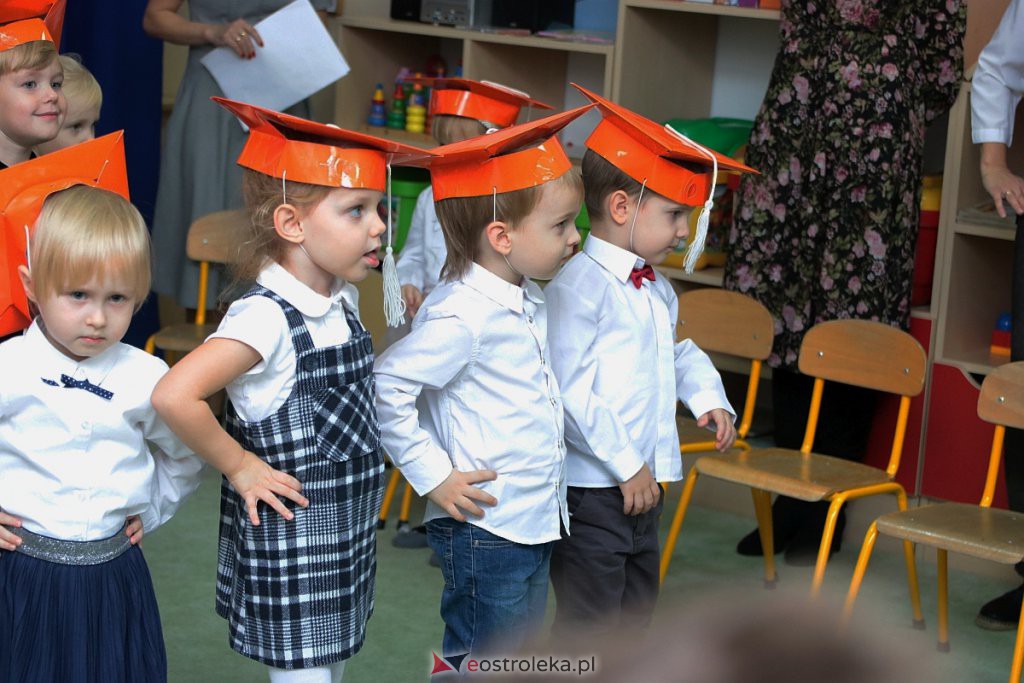 Pasowanie na przedszkolaka w „Krainie Misiów” [21.11.2019] - zdjęcie #43 - eOstroleka.pl
