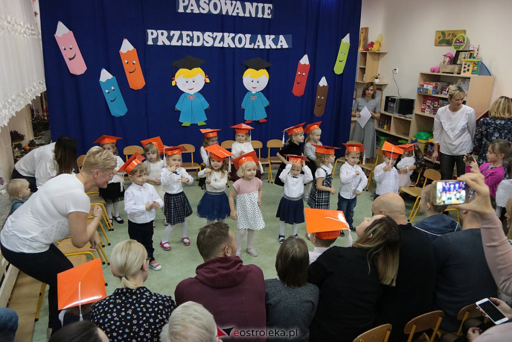 Pasowanie na przedszkolaka w „Krainie Misiów” [21.11.2019] - zdjęcie #33 - eOstroleka.pl