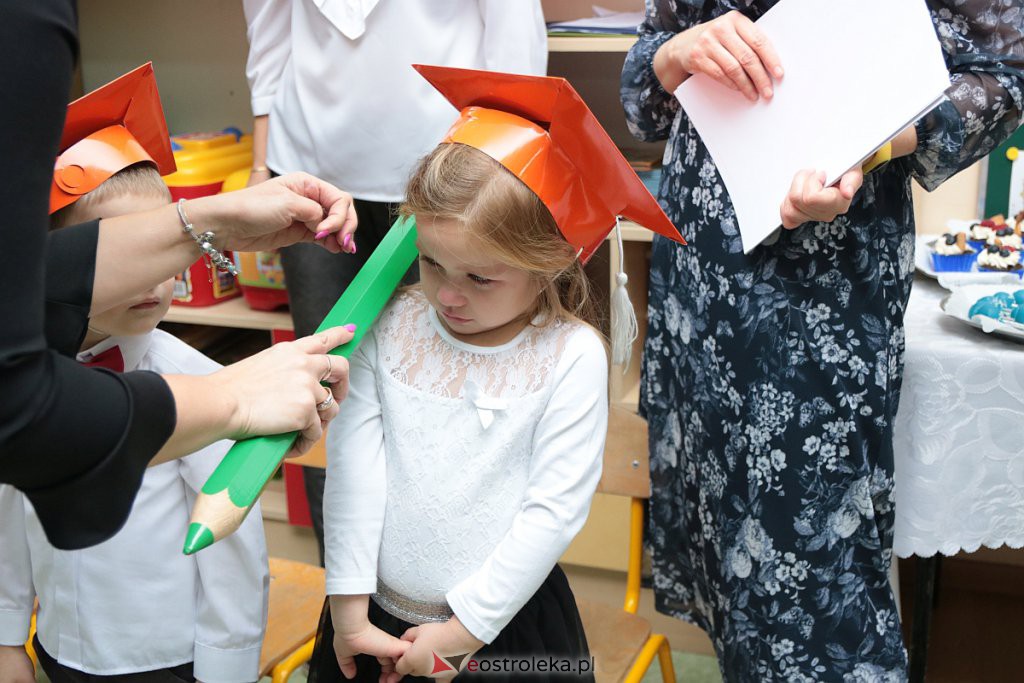 Pasowanie na przedszkolaka w „Krainie Misiów” [21.11.2019] - zdjęcie #25 - eOstroleka.pl