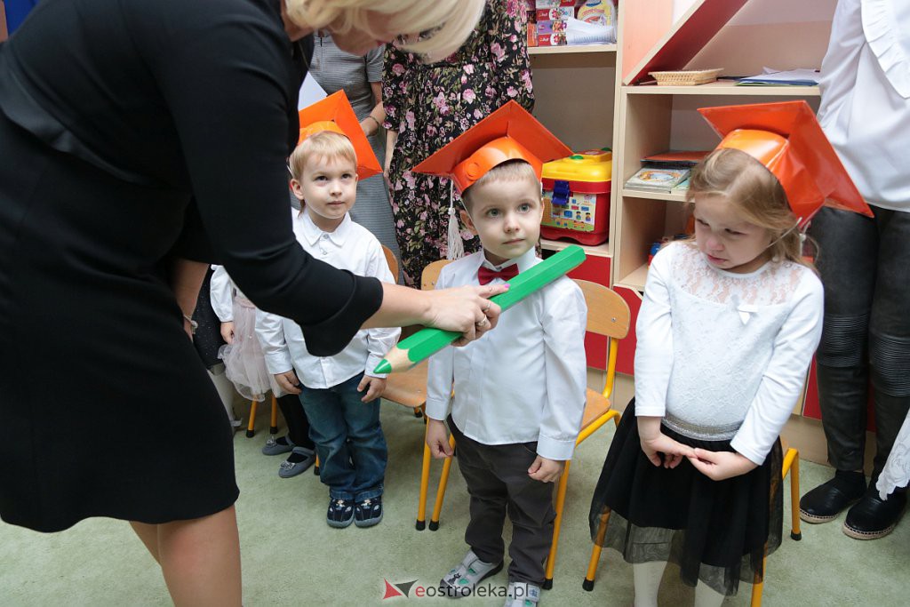 Pasowanie na przedszkolaka w „Krainie Misiów” [21.11.2019] - zdjęcie #24 - eOstroleka.pl
